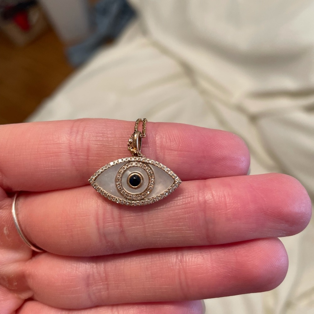 Evil eye mother of pearl pendant 14 K